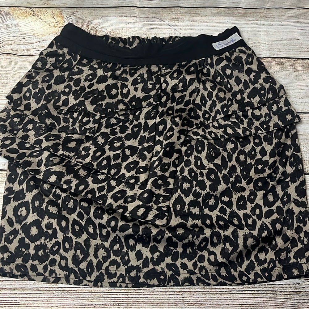 Dynamite Skirt Size 11 - I-02 - Picture 2 of 5